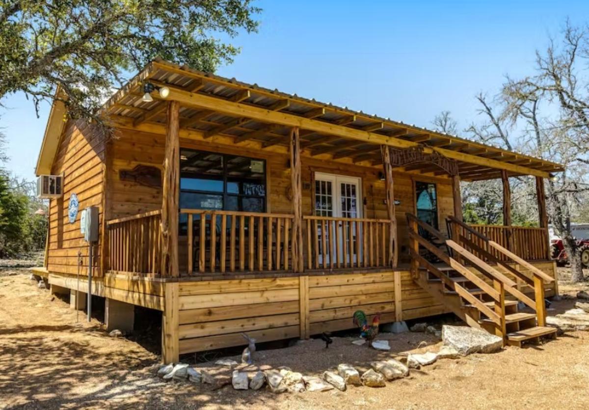 River's SkyView Lodge
