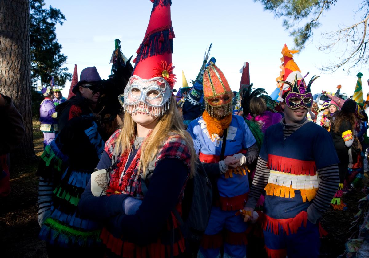 How to Make a Courir de Mardi Gras Outfit - This Is My South