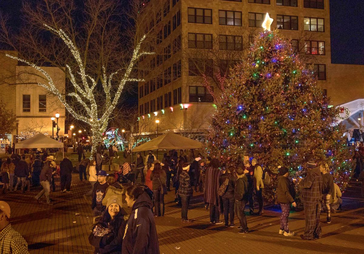 Mayor's Tree Lighting