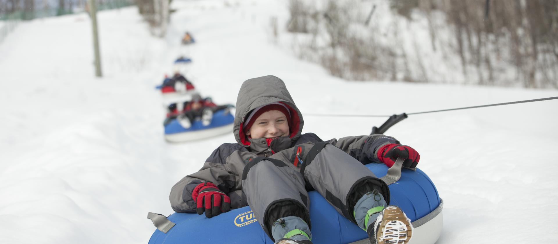 Snow Tubing In Northern Wisconsin Minocqua Winter Park Tubing