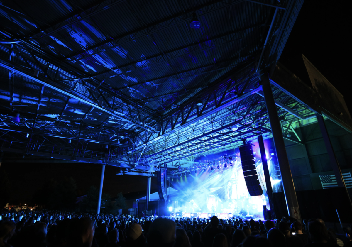 VACU Live at Raceway