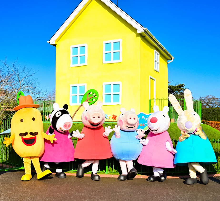 Paultons Park Blog - Peppa Characters