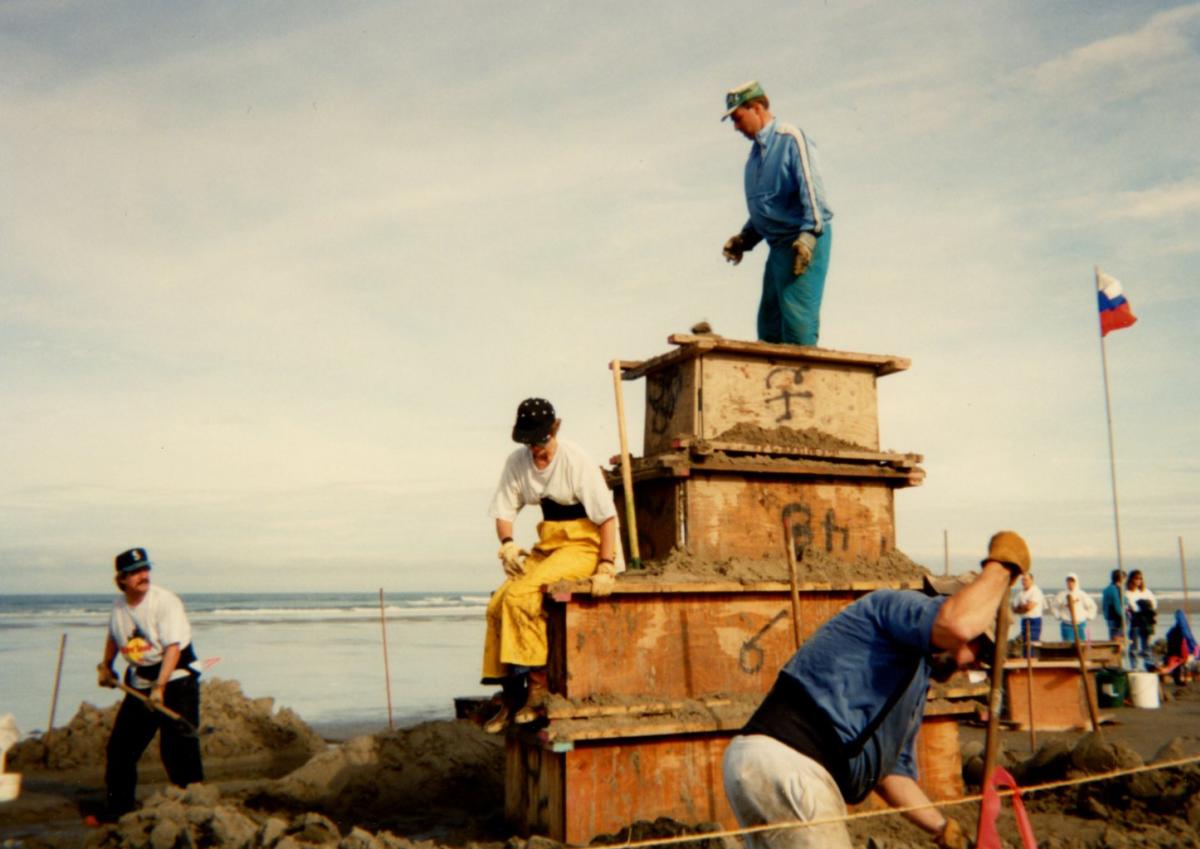 Emily Molina Article, Photo #34 Historic Sandcastle Day