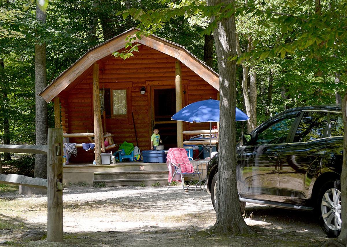 Camping & Cabin Rentals at Pohick Bay Regional Park