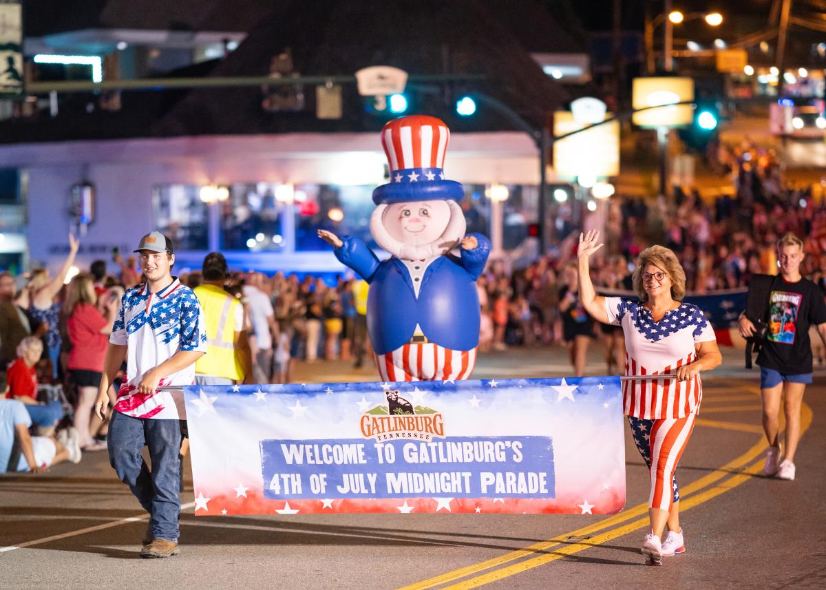 Gatlinburg's 4th of July Midnight Parade