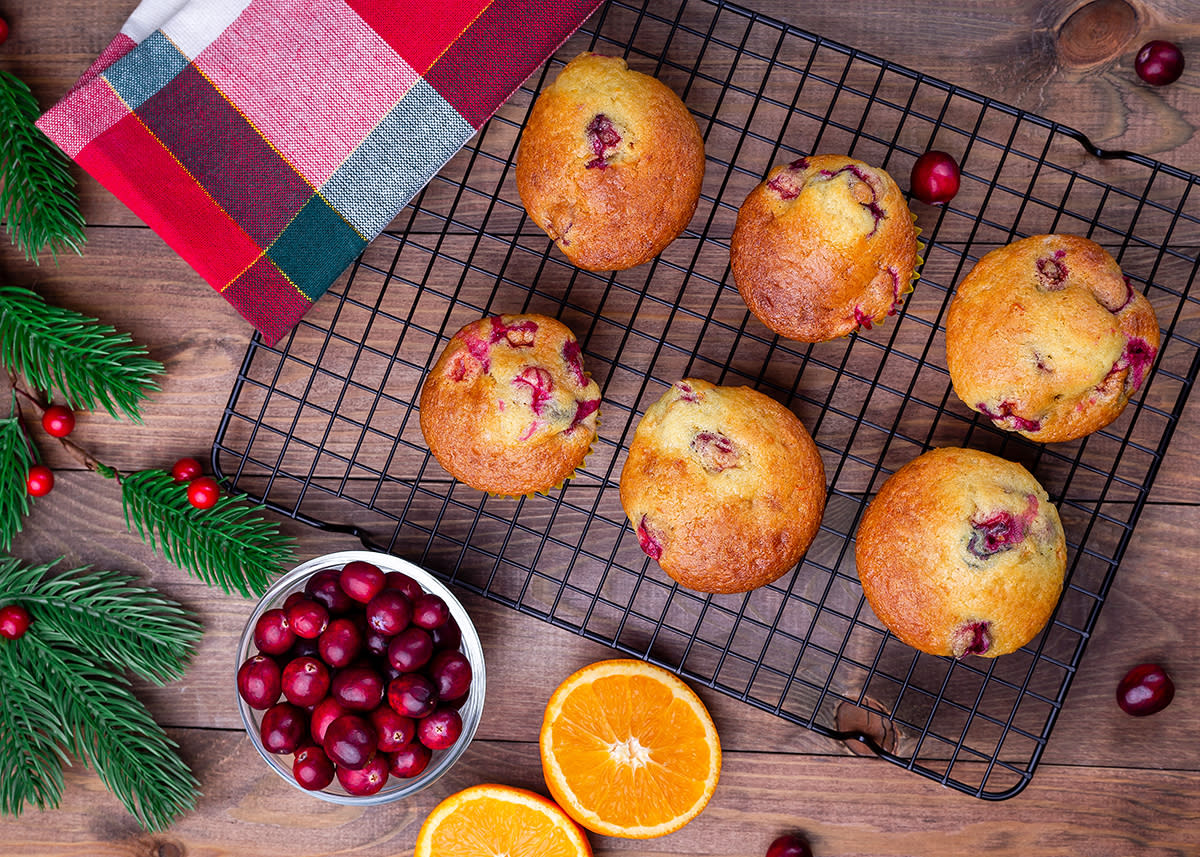 cranberry-orange-muffins