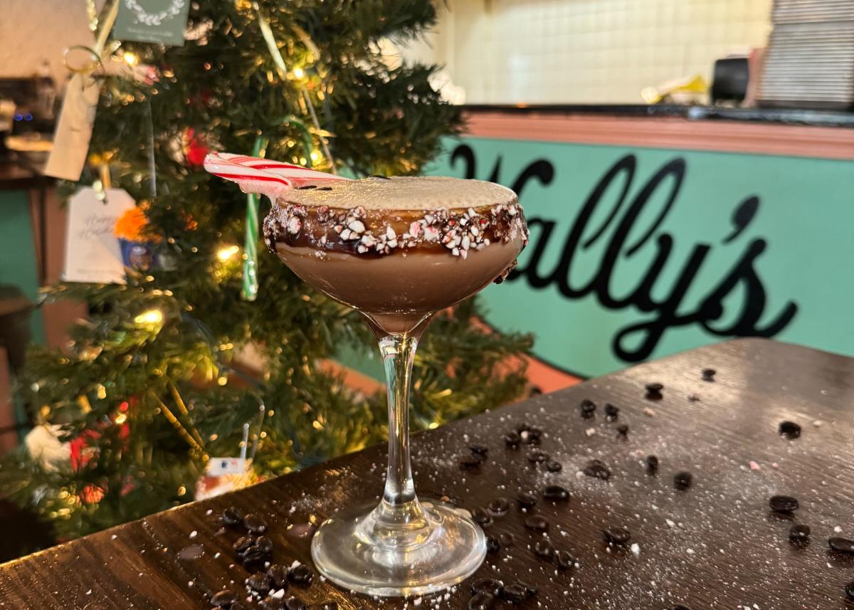 Wallys Peppermint Mocha