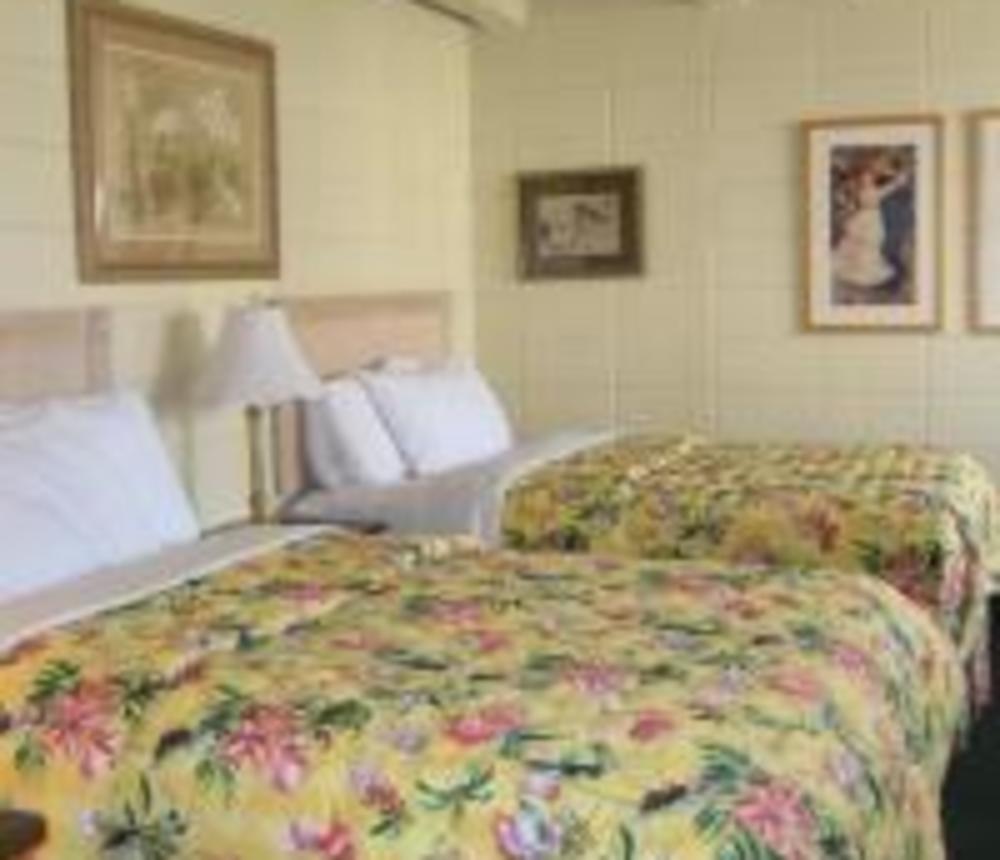 efficiency with 2 beds