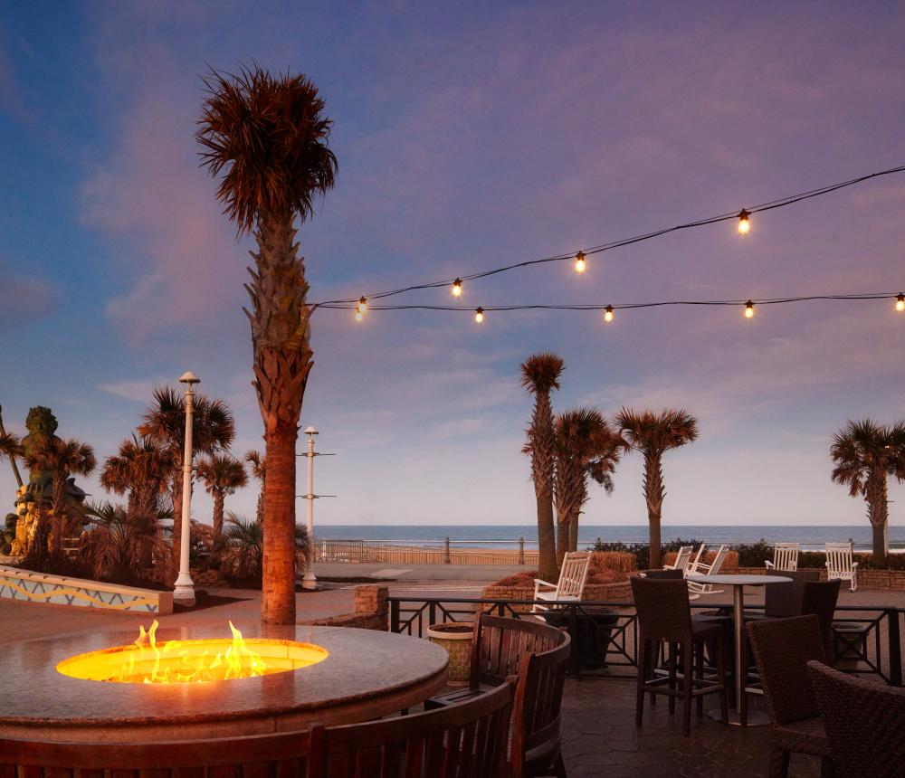 Firepits overlooking Neptune Statue