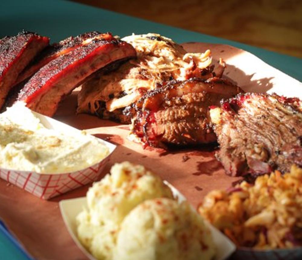Dave's BBQ