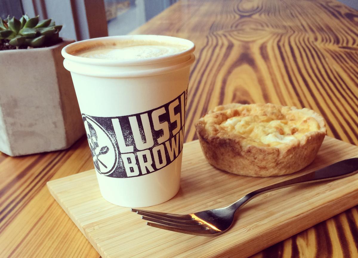 Lussi Brown Coffee Bar - Cappuccino and Quiche