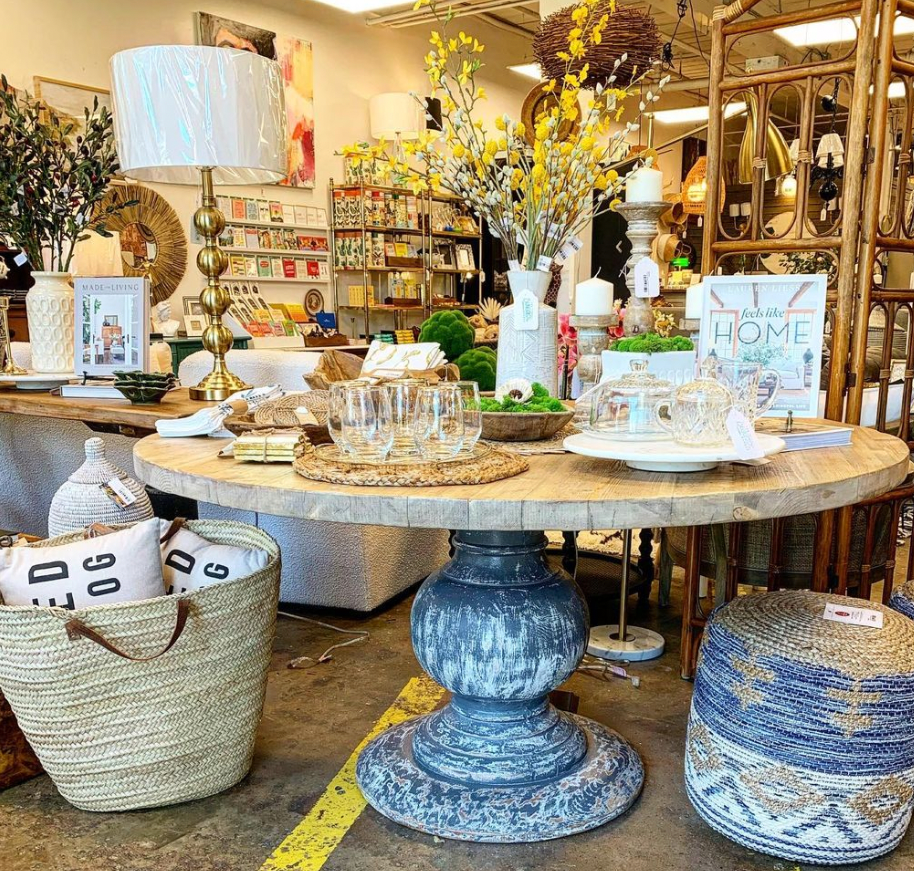 Bungalow Market