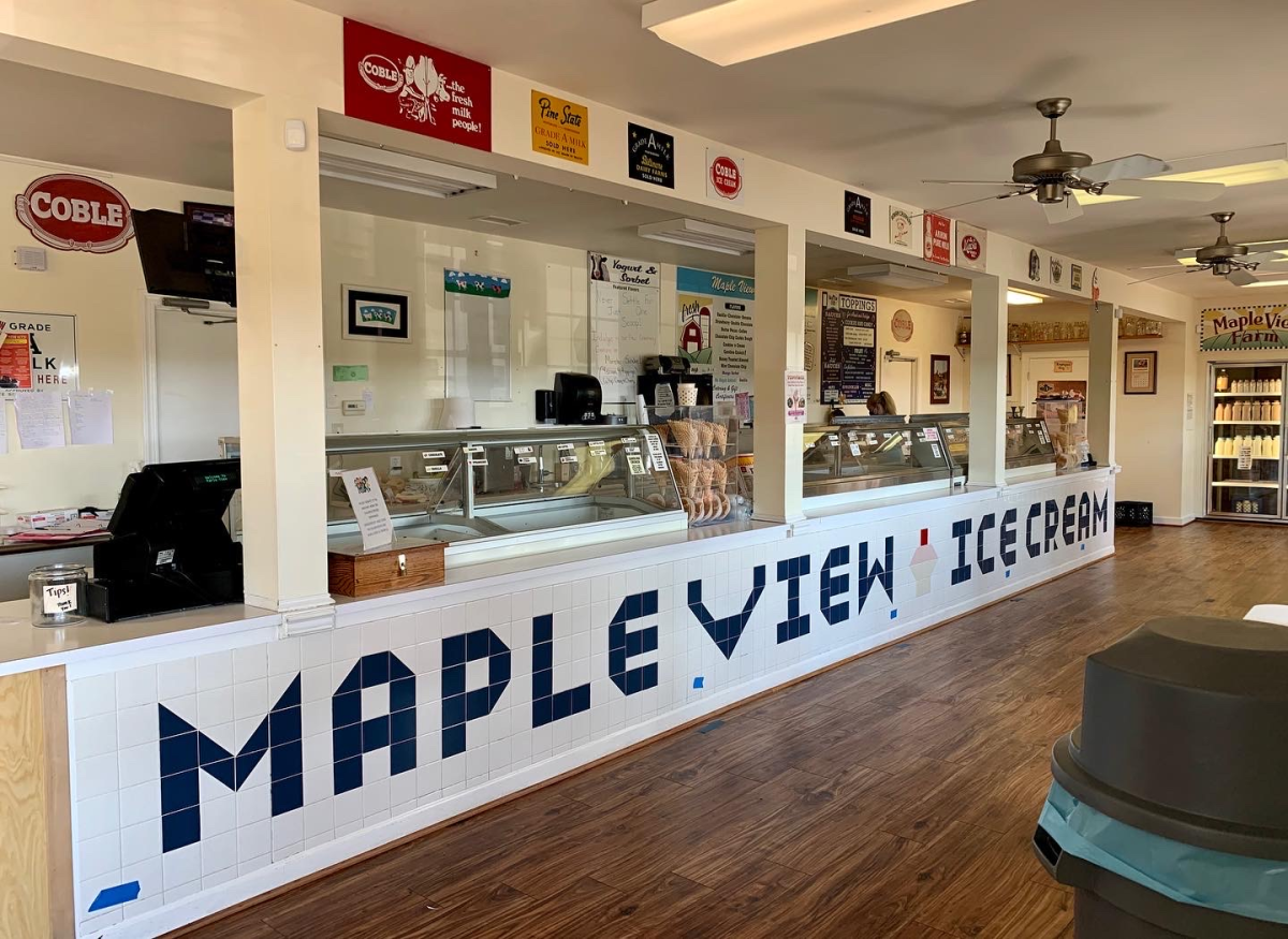 Maple View Ice Cream Store