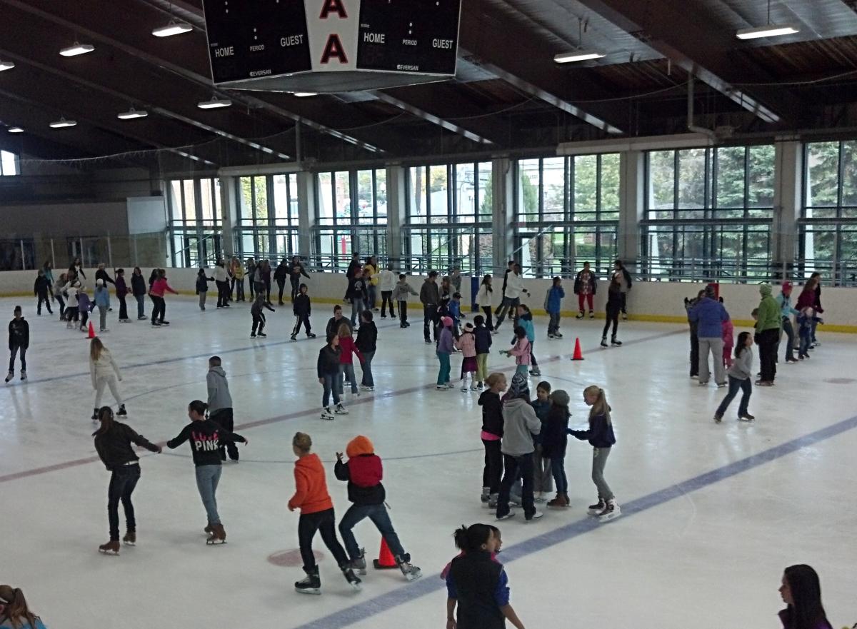 geneva-recreation -center-geneva-ice-rink-open-skate (1)