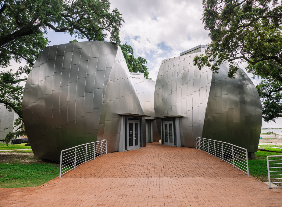 Exterior view of Ohr-O'Keefe Museum of Art
