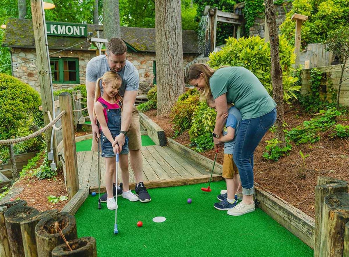 Gatlin's Mini Golf