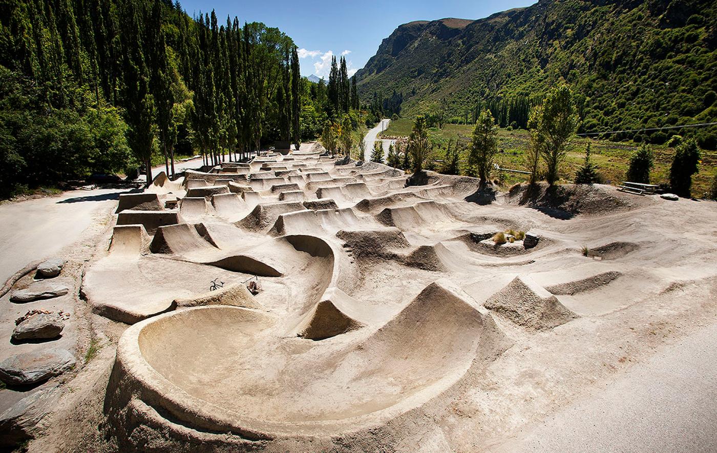 Gorge road dirt new arrivals jumps