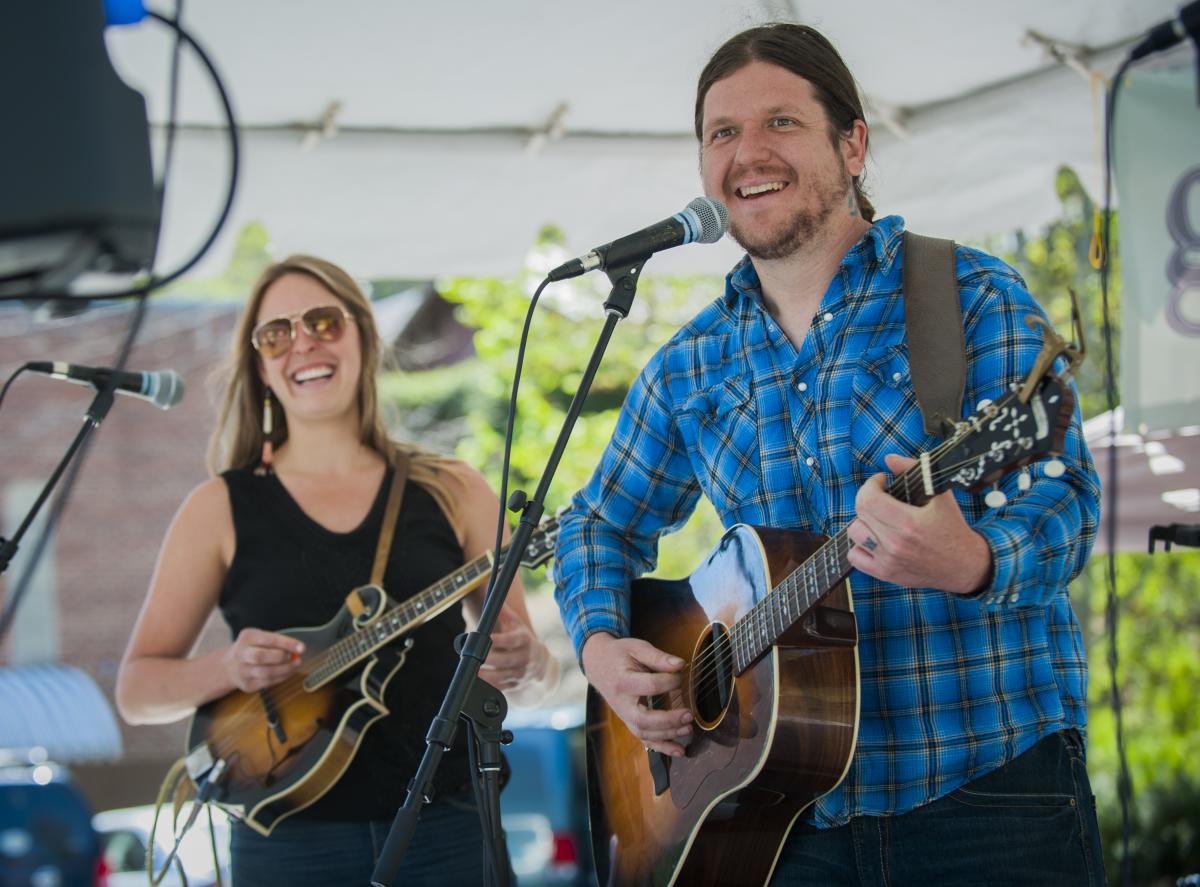 Greening up the Mountains band