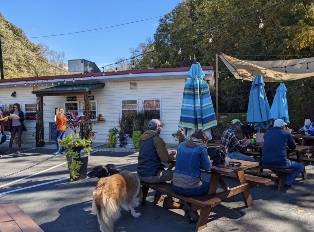 lured market and grill
