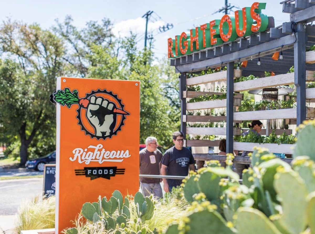 righteous foods patio fort worth