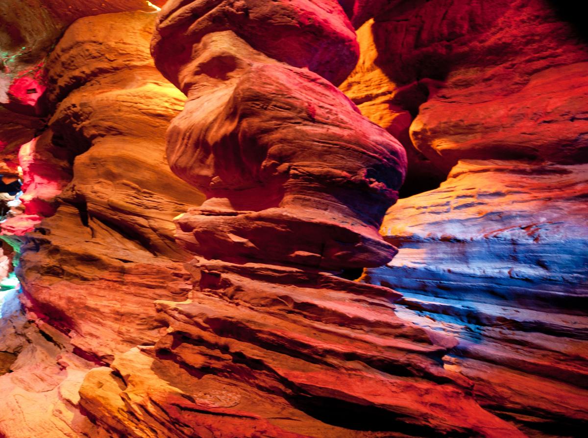 Laurel Caverns