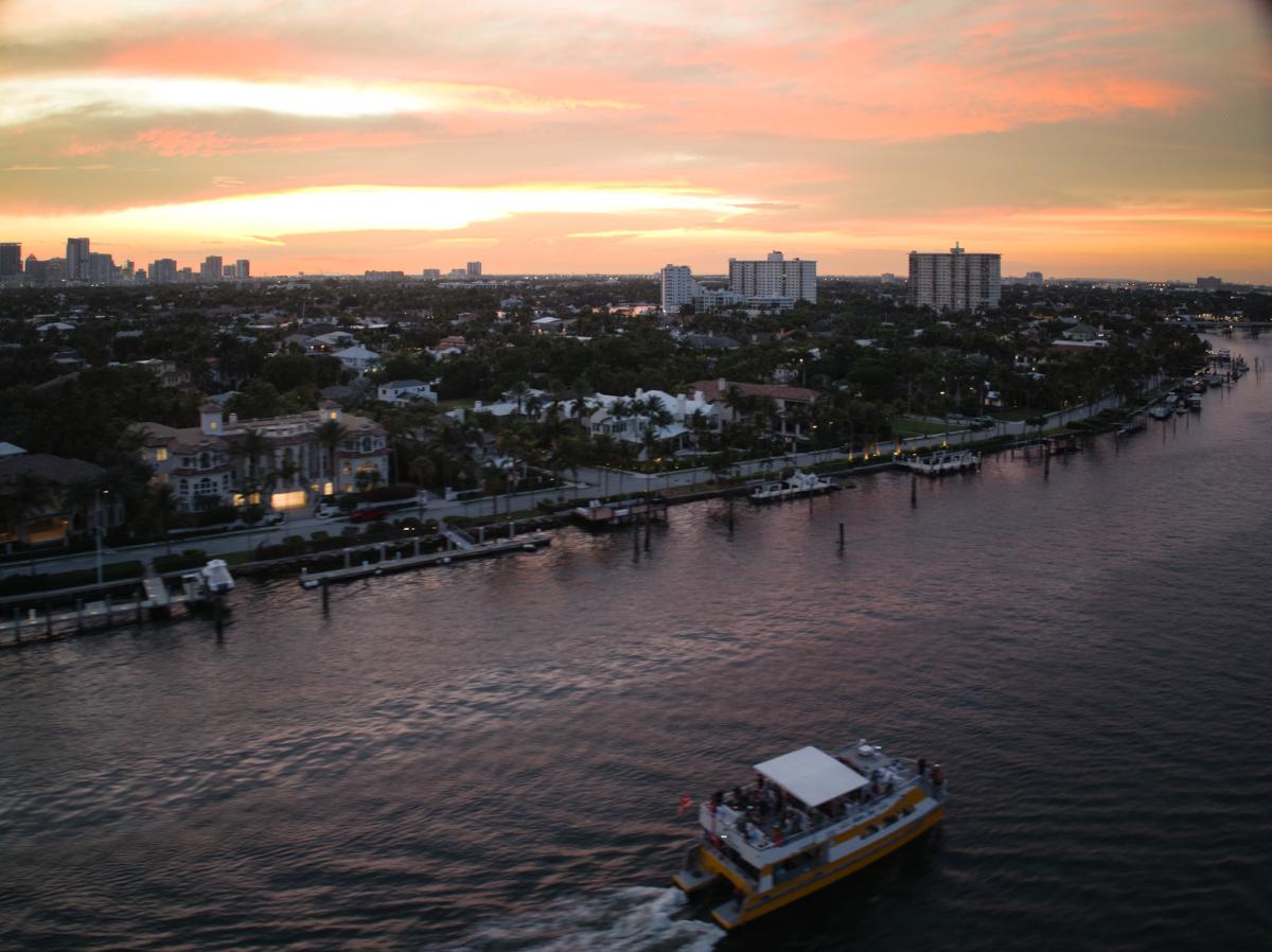 Water Taxi