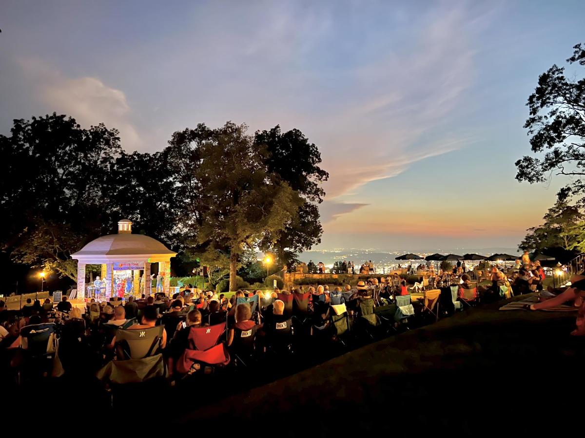 colorful sunset at burritt on the mountain