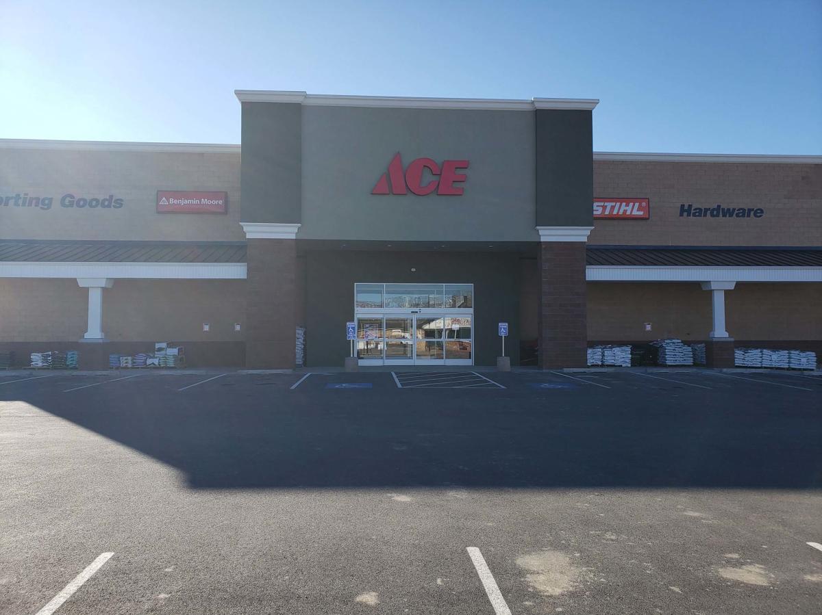 Silver_PC-Legacy Ace Hardware