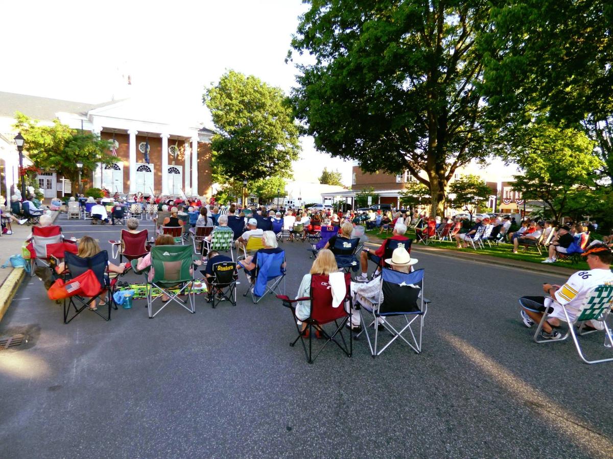 Sunday Evening Band Concerts, Ligonier