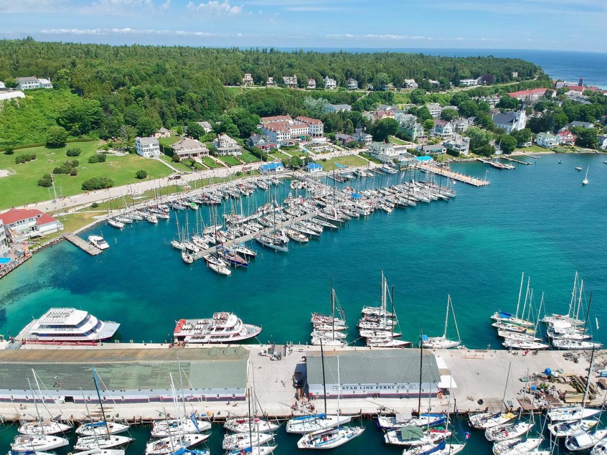 Aerial view of boats at the marina in the Mackinac Island harbor