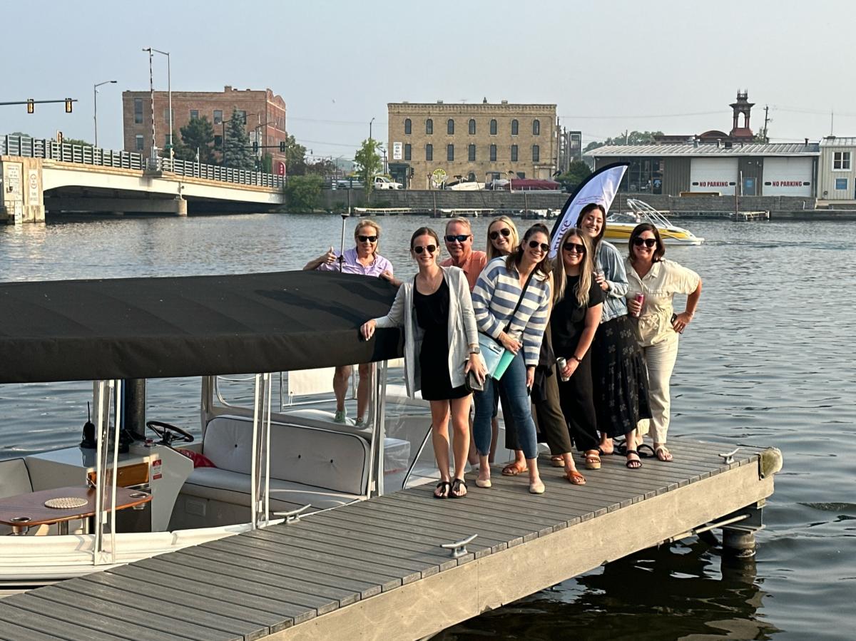 Elektra Cruise in Oshkosh WI