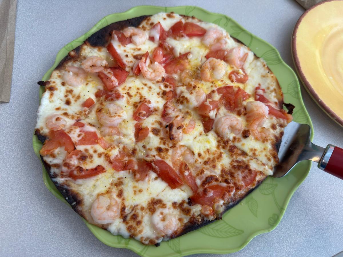 Skinny Shrimp Pizza