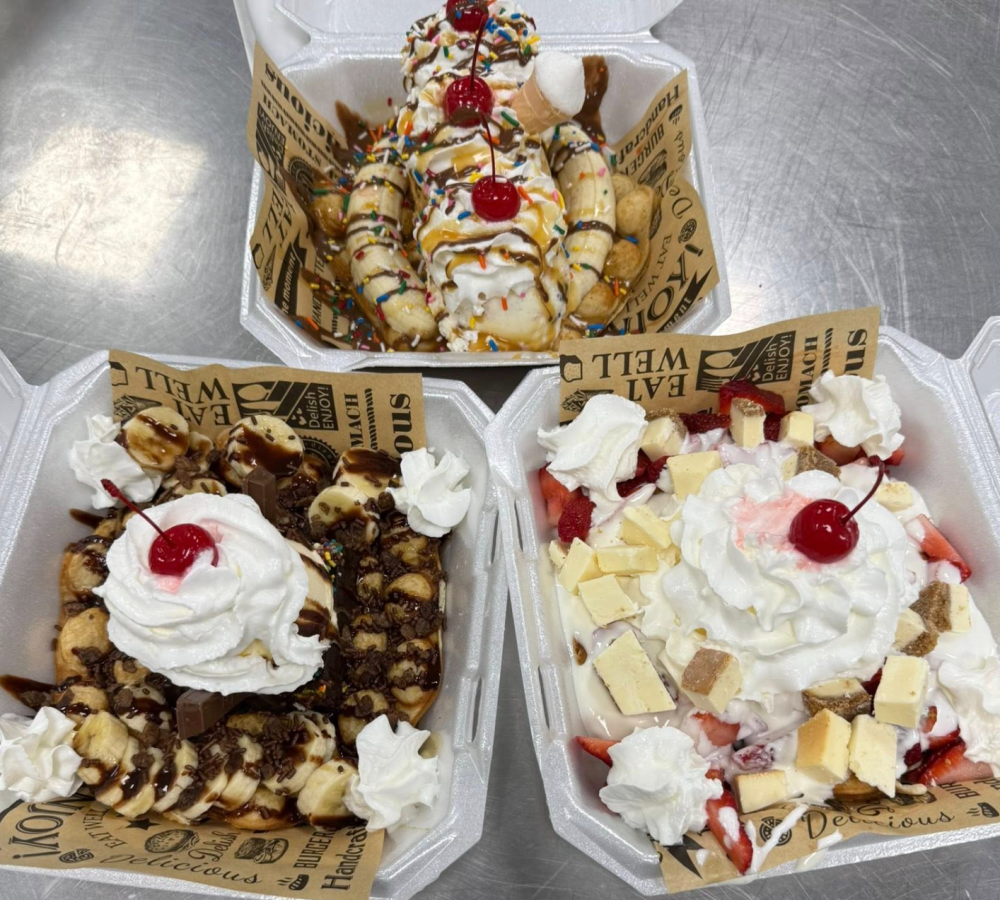 3 to-go boxes with ice cream desserts.