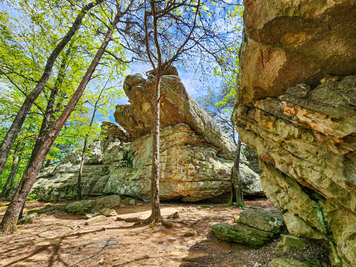Rock formations at Cherokee Rock Village