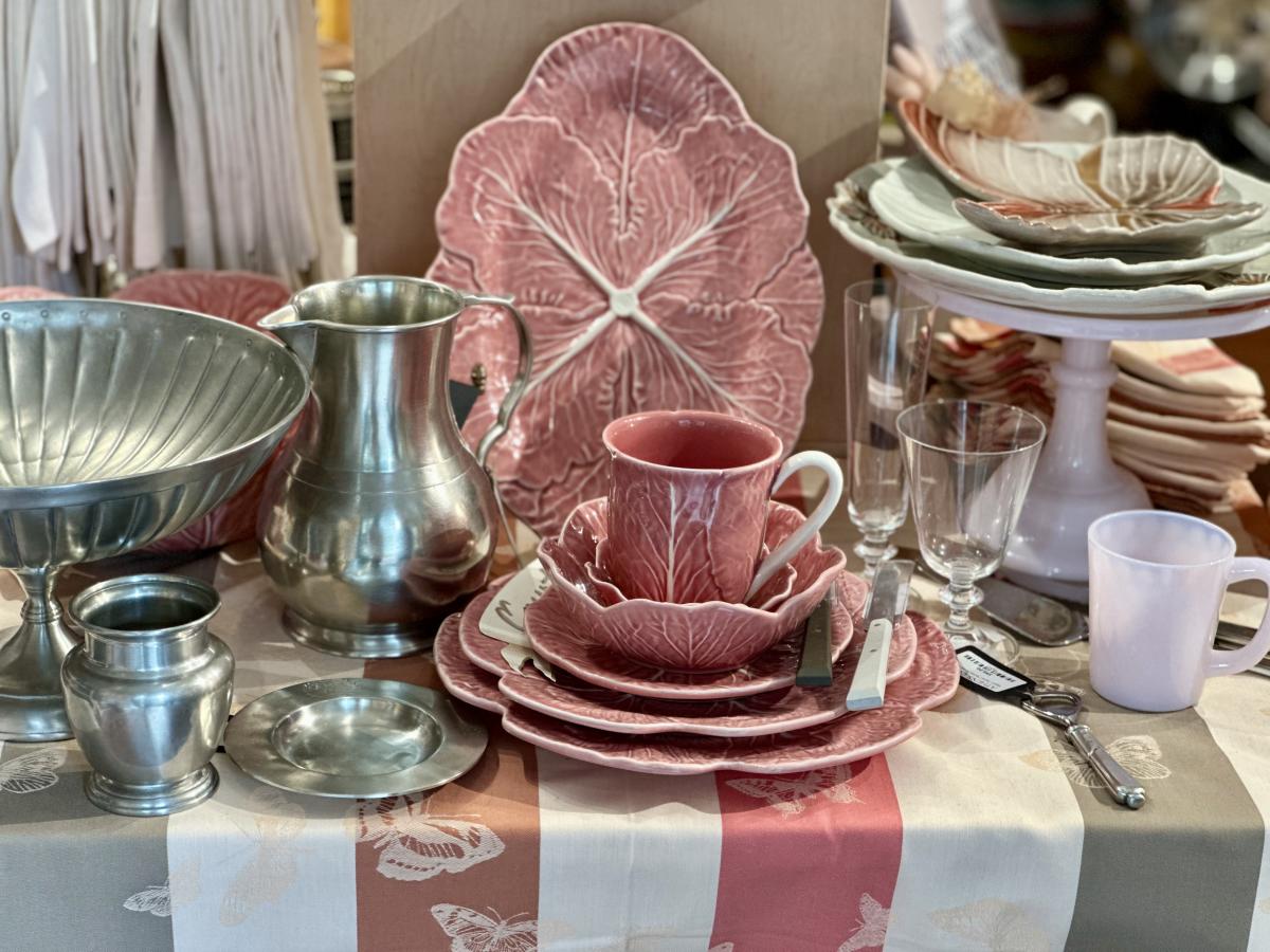 Athens Cooks display