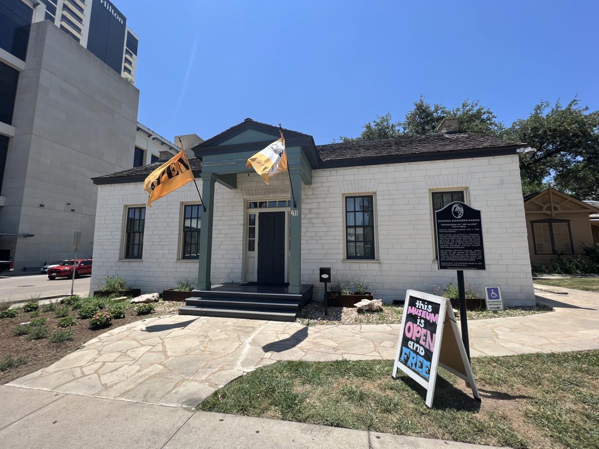 Photo of the exterior of the Susanna Dickinson Museum.