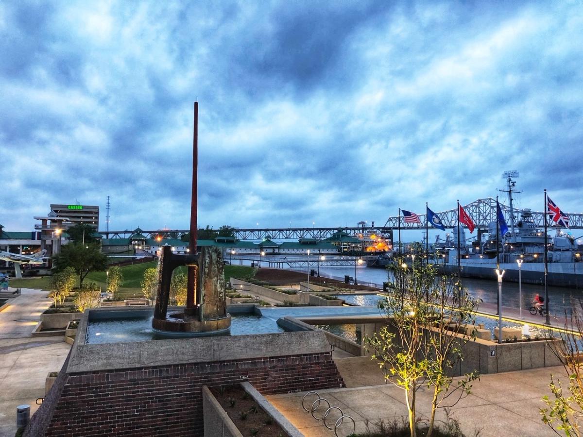 Riverfront Plaza