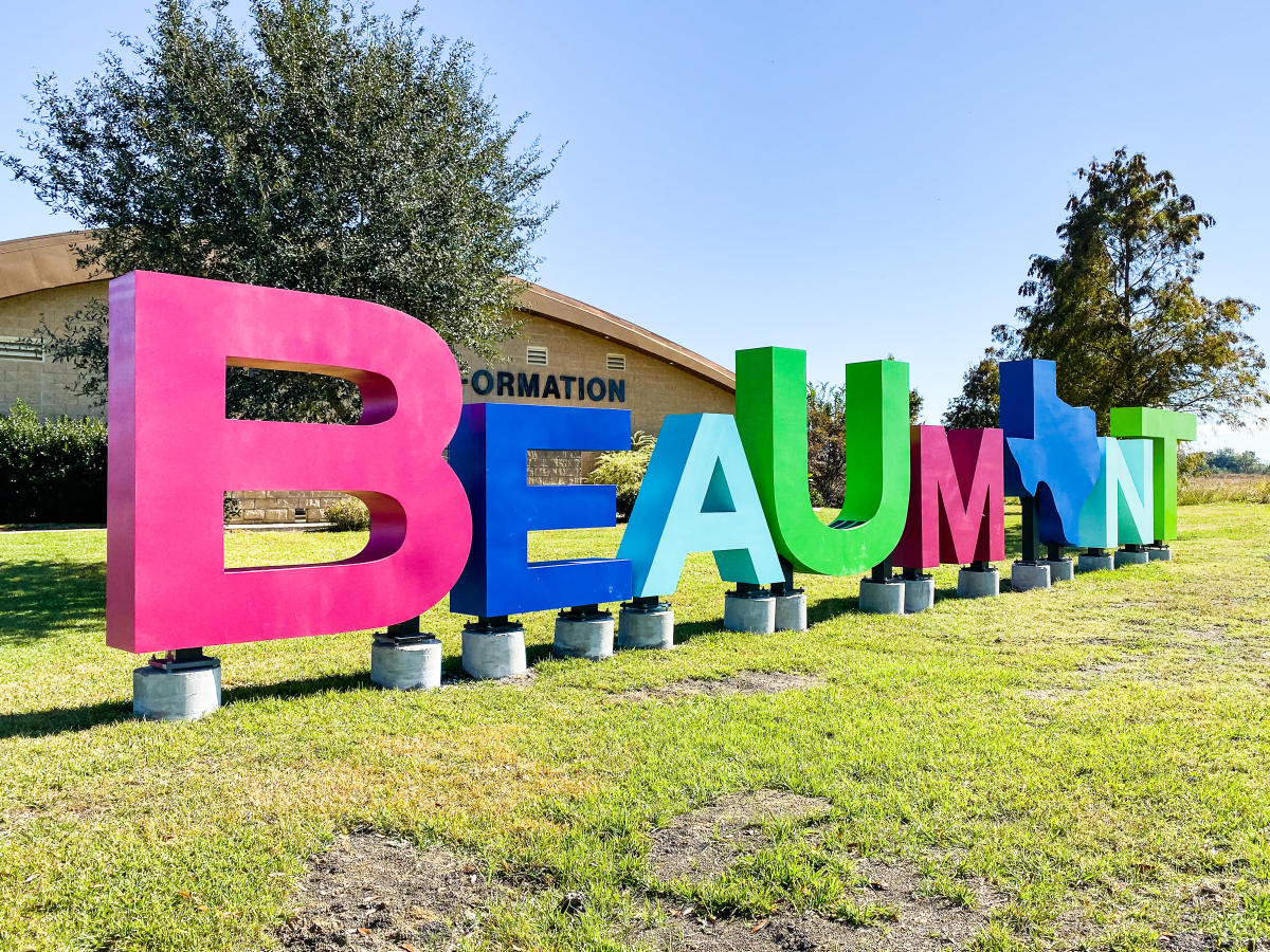 The Beaumont signs welcomes visitors to the  Ben J. Rogers Regional Visitor’s Center.