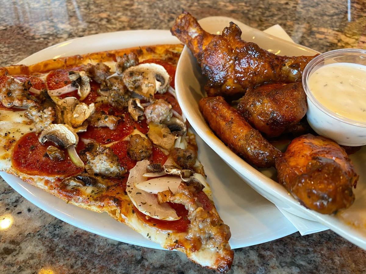 Streets of New York - Pizza and Wings