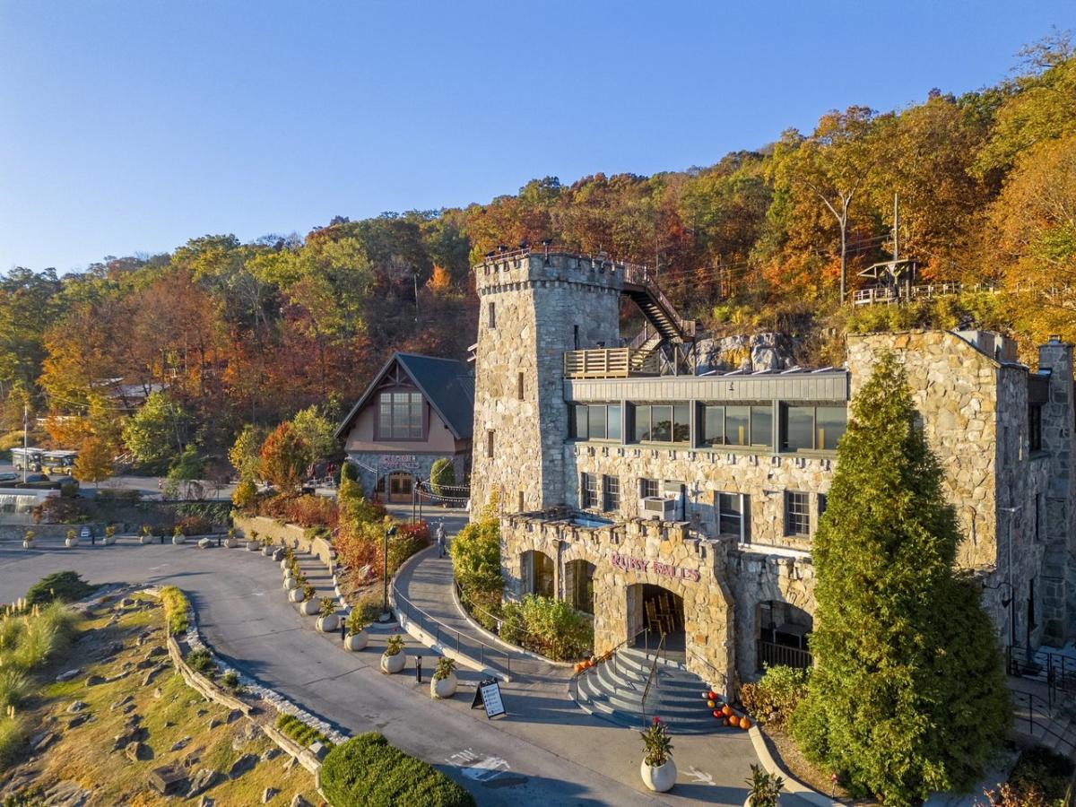 Exterior image of Ruby Falls castle in the fall