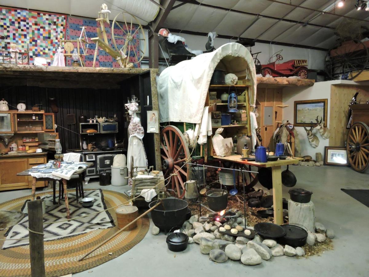 Dive into frontier life at Messenger’s Old West Museum, an fun and interactive family-friendly activity in Cheyenne.