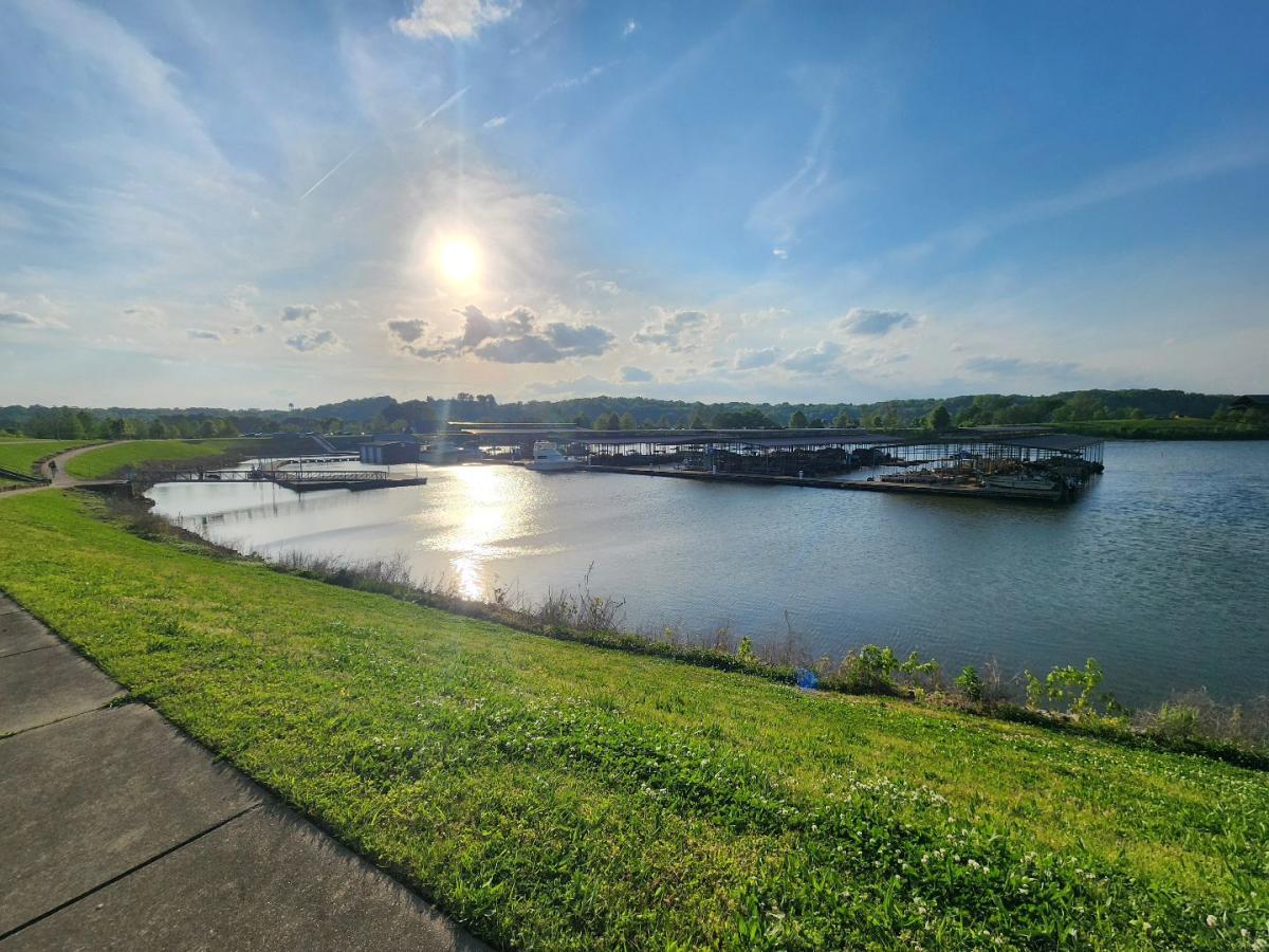 Liberty Park Marina on a beautiful day
