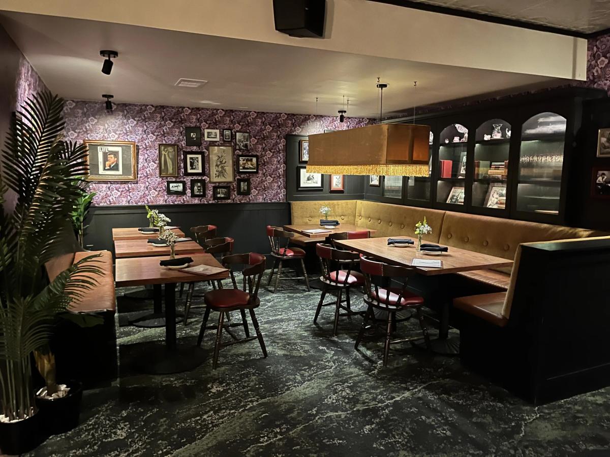 Murray's Tavern