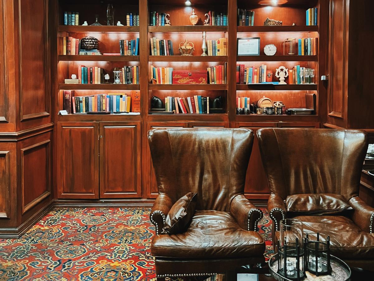 Library Bar