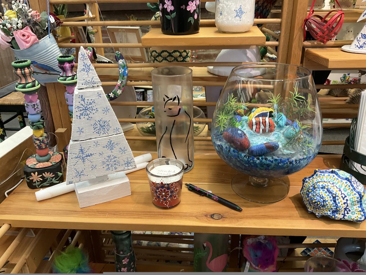 Craft Gallery of Artisans United - Made in Fairfax - Annandale - Retail