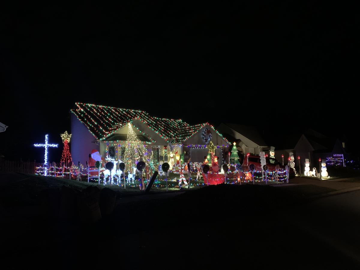 9033 Whispering Woods Drive Christmas Light Display