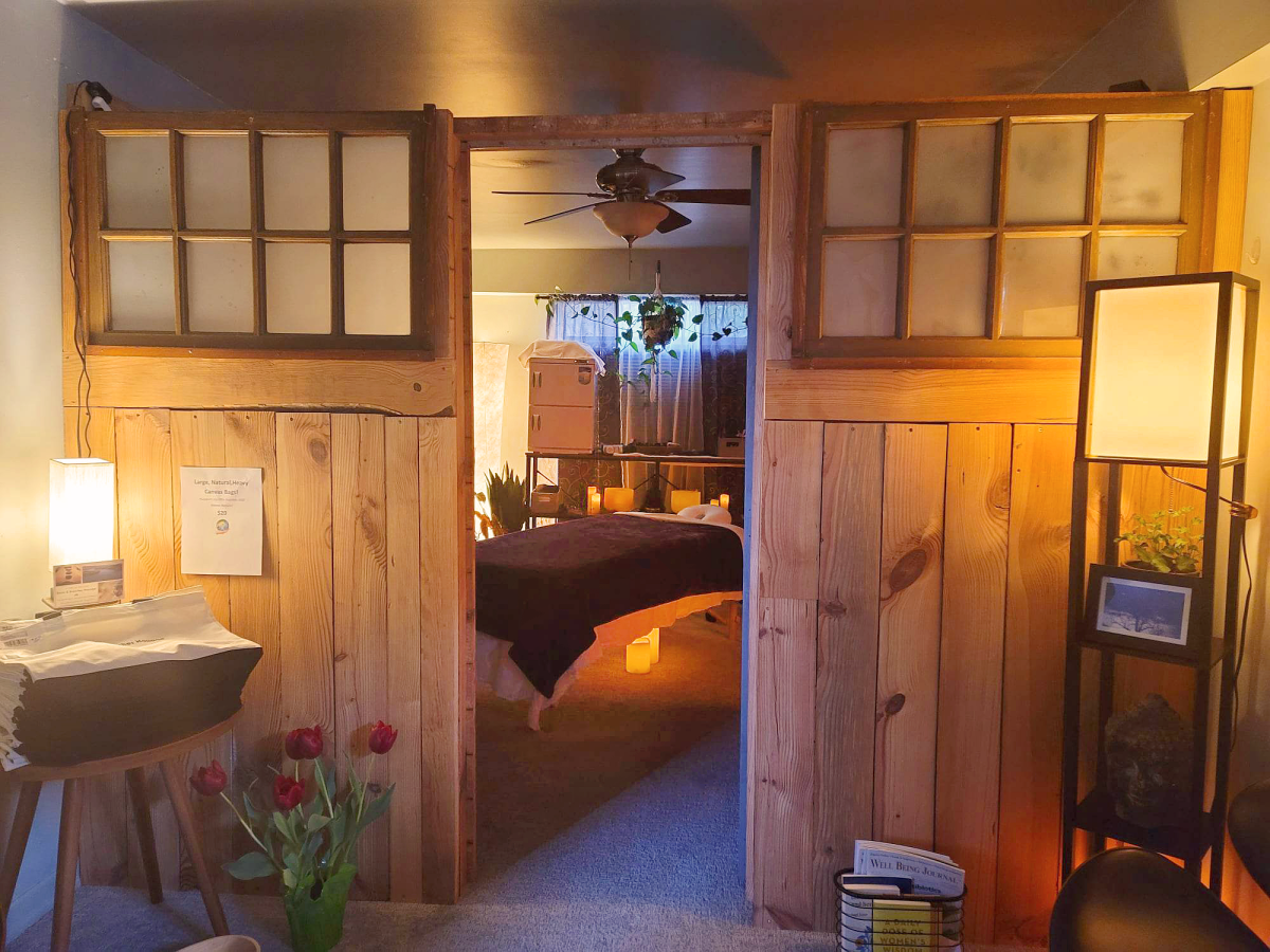 Waiting room at Roots & Branches massage