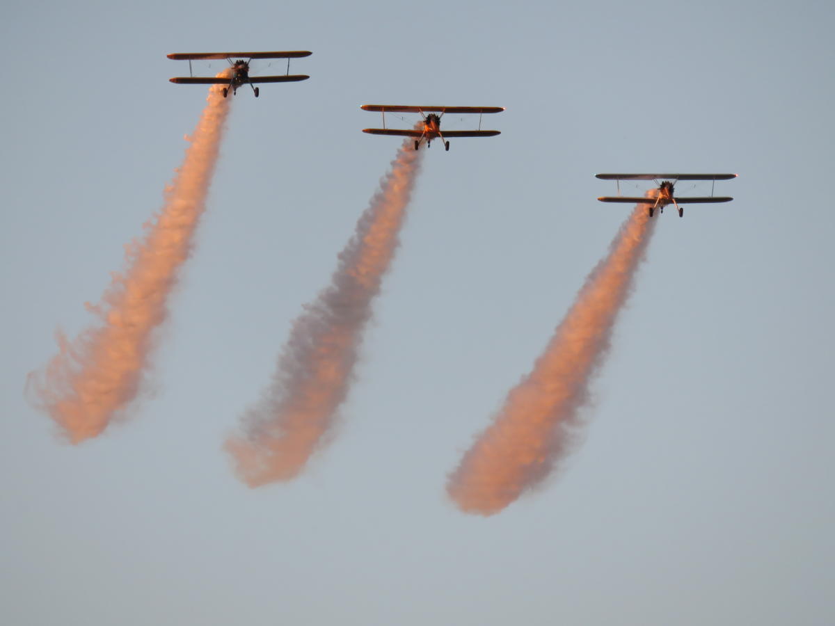 stearman flight formation team