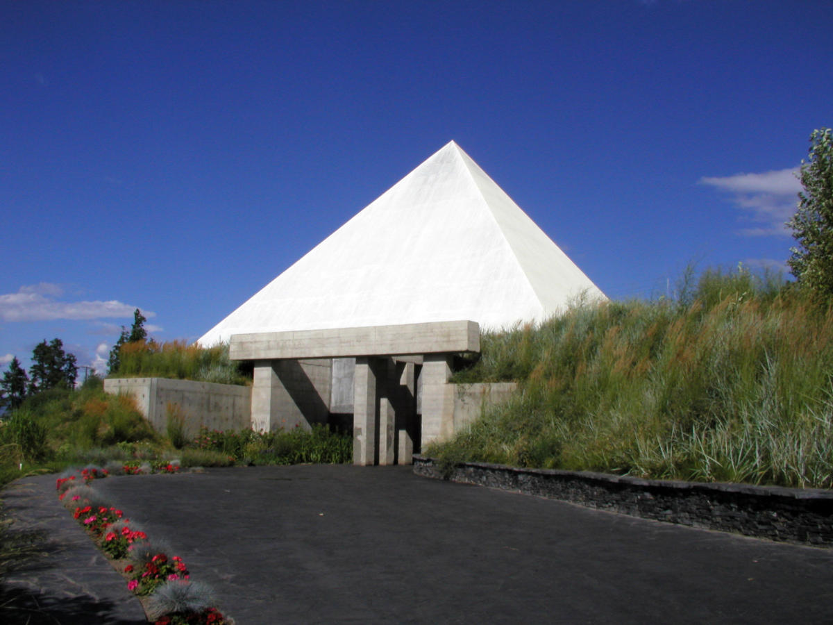 The Entrance of Summerhill Estate Winery