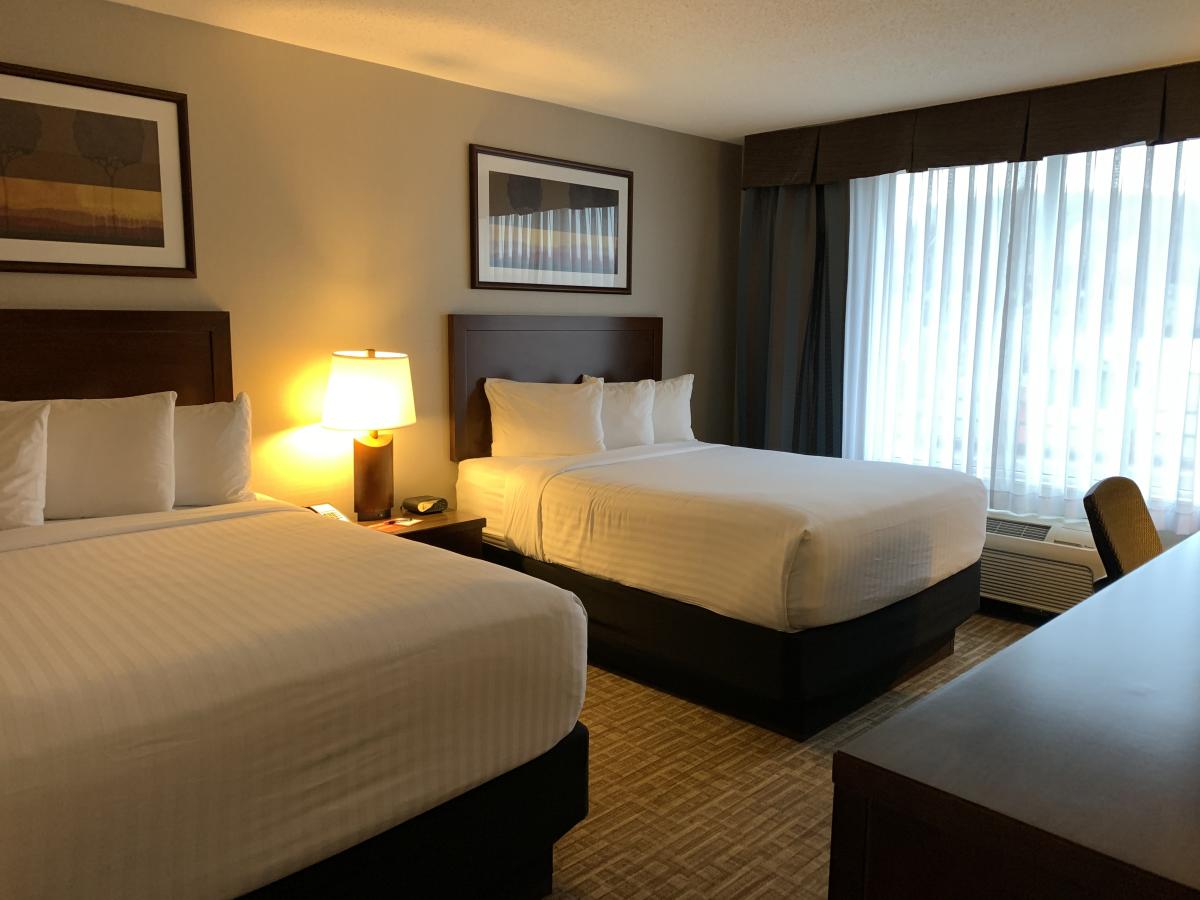 Queen Suite Room at the Kanata Hotel Kelowna
